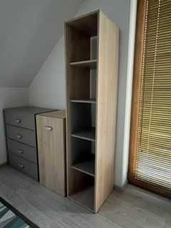 Komplet mebli do pokoju dziecka/nastolatka.