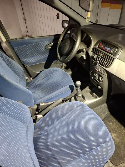 Fiat Punto — fotografia 5