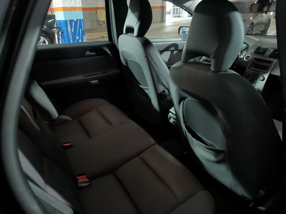 Volvo v50 2.0 D  gasóleo foto 3