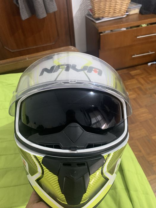 Capacete nava usado em ótimos estados