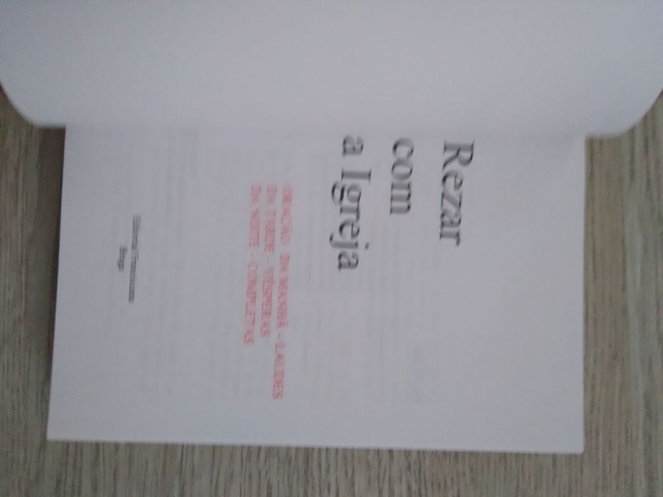 Rezar com a Igreja.  Liturgia das horas abreviada