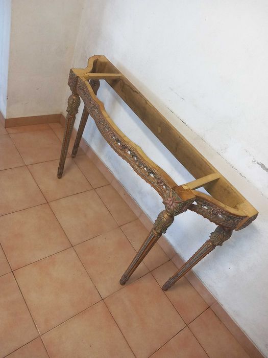 Aparador  antigo