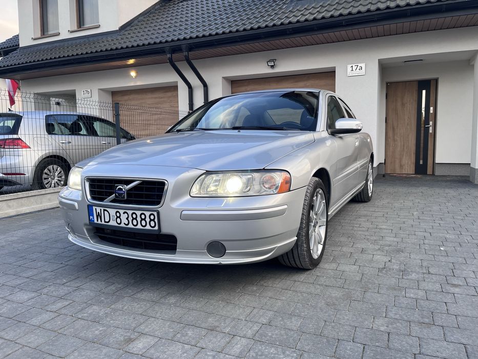 VOLVO S60 2.4 D5 185 KM