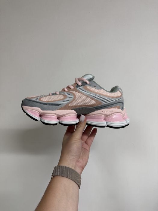 Кросівки New Balance 2000 Truffle Salt (36-41)