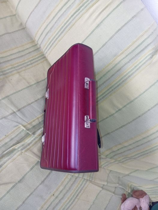 Pasta retro de pele sintética