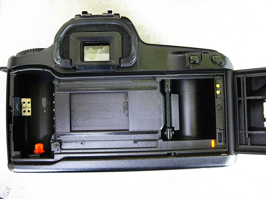 Canon Eos 1000F ładny stan zachowania
