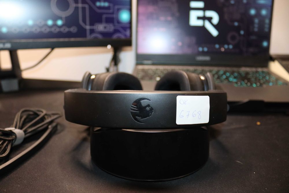 Słuchawki bezprzewodowe nauszne ROCCAT Syn Max Air ze stacją dokującą (6768)