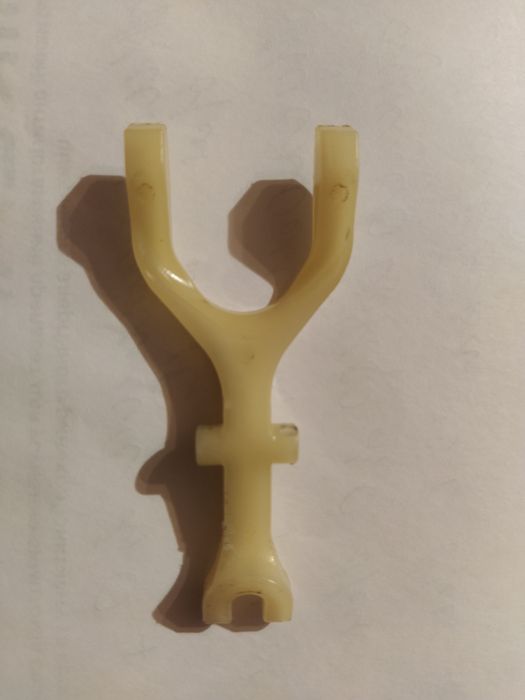 Вилка втягивающего VALEO