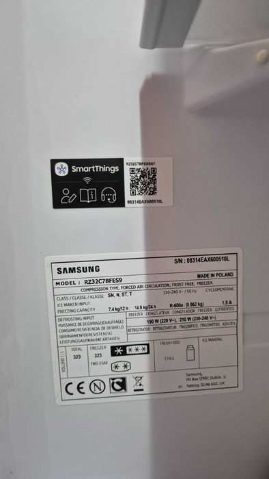 Congelador vertical Samsung RZ32C7BFES9/EF, 323 L, No-Frost