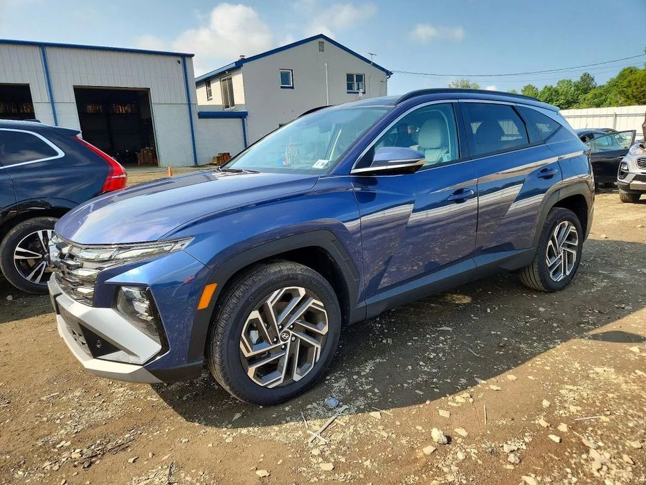 Hyundai Tucson Sprawdzona historia samochodu , w drodze do Polski