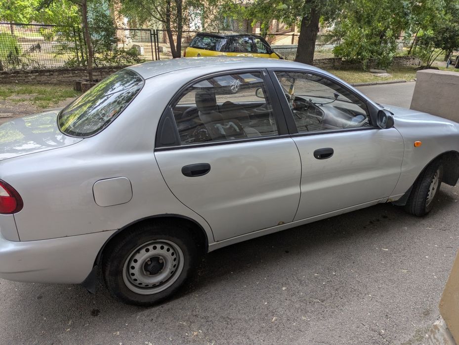 Ланос 1.4 гарний стан