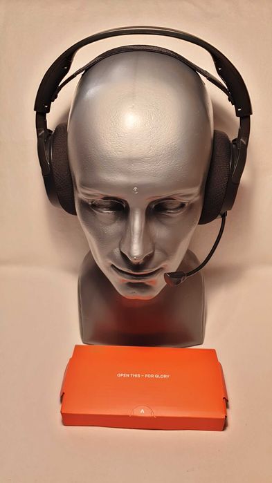 Słuchawki przewodowe SteelSeries Arctis Nova 1 - stan BDB.