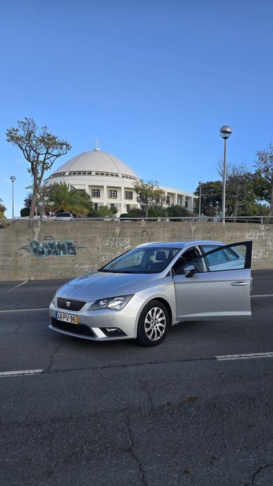 SEAT Leon ST 1.6 TDI 110cv – Nacional, 2015, 170.000 km

Carrinha fiáv