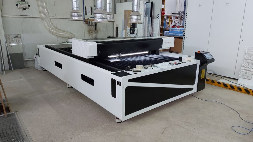 Máquinas Laser CO2 100w 900x600mm corte/gravação Garantia