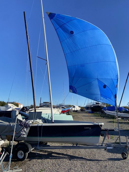 Vendo Barco laser stratos