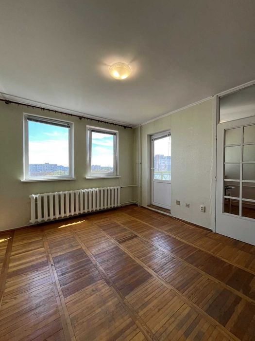 Продаж затишної  1 к. квартири в центрі міста.