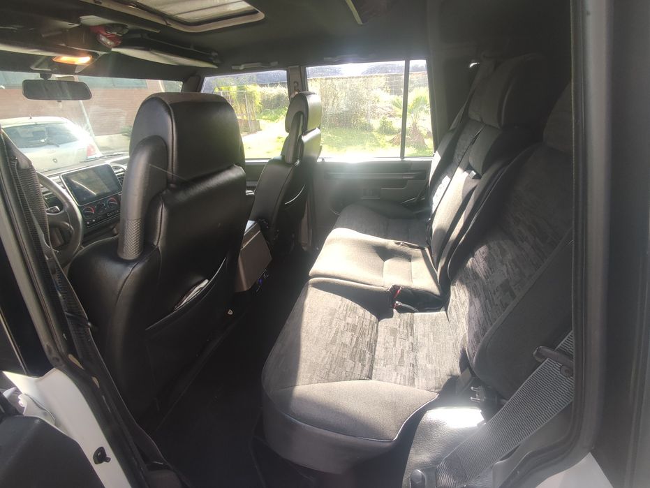 Land rover discovery 300