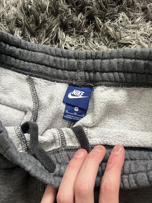 Штани Nike з нових колекцій