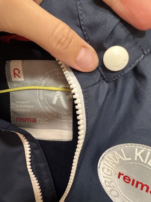 Курточка бомбер ветровка Reima