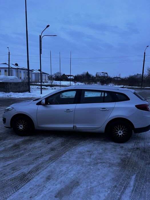 Авто/автомобіль renault megane 3 2014