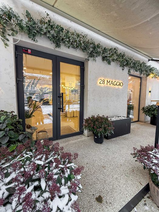 Фасад комерційне приміщення 87м² В.Тютюнника 56 м.Либідська Безкомісії