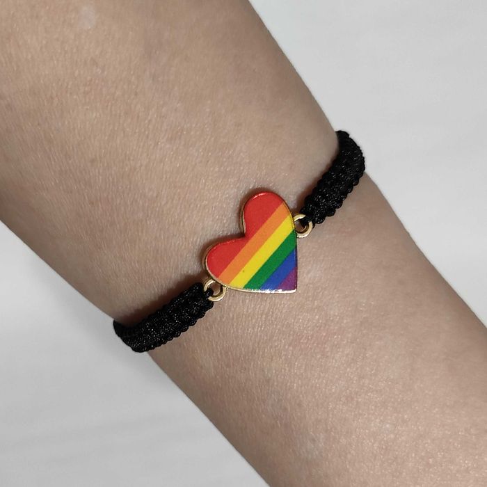 B334 Bransoletka Serce Tęcza makrama pleciona Handmade Rękodzieło