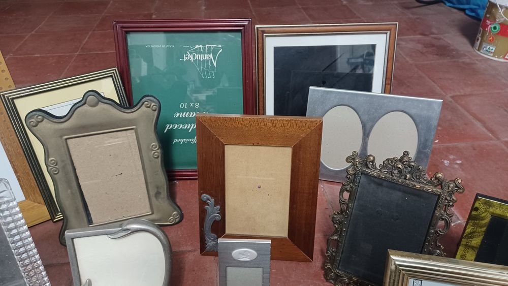 37 molduras diversas