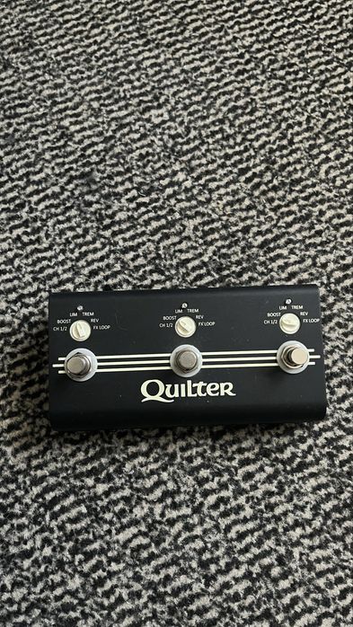 Quilter MicroPro Mach 2 HD + Pedal Switch