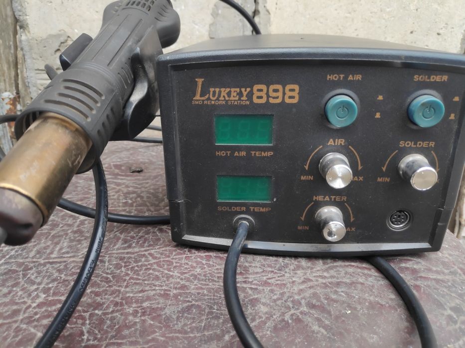 Паяльна станція Lukey 898, фен (без паяльника!)