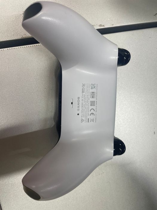 Comando PlayStation dualsense branco- botoes nao funcionam