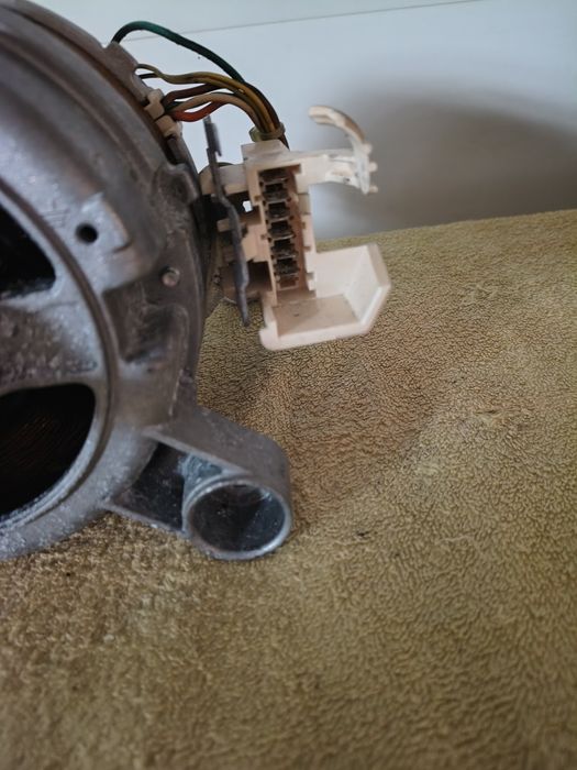 Silnik do pralki Electrolux