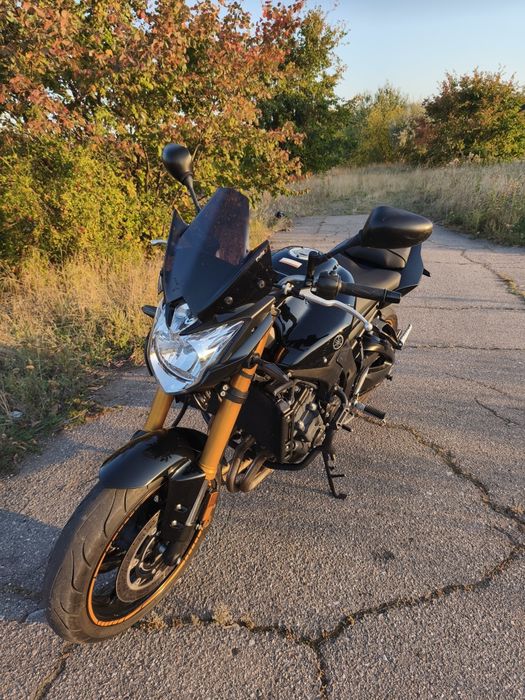 Продам  Yamaha fz8