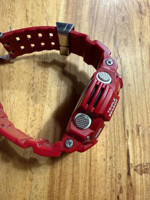Casio GW9400 RED