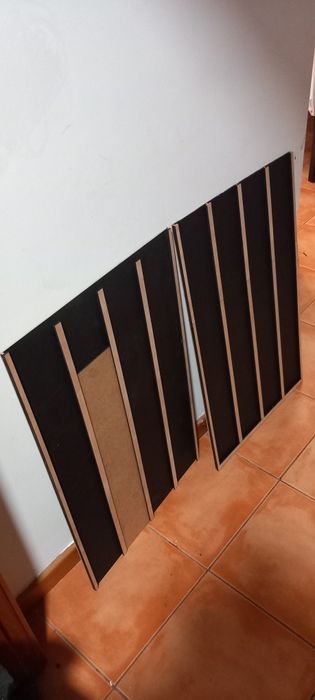 2 XXL Display Units, Frame Type, €64 Each64176757390849122