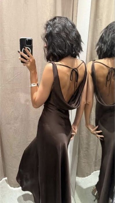 Сукня міді zara коричневого кольору
