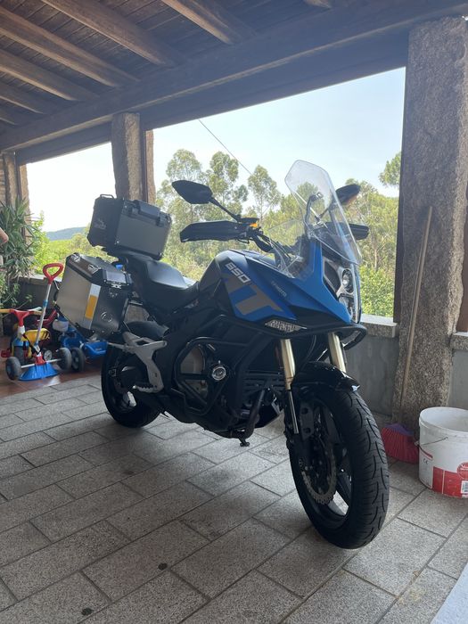 CF moto 650 mt, muitos extras