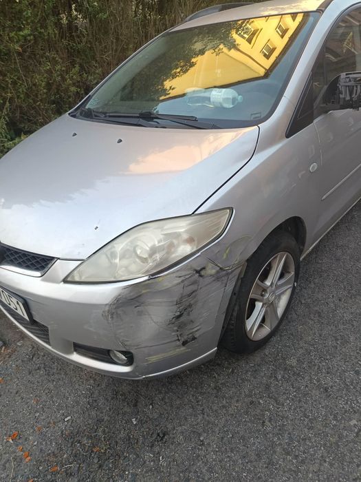 Auto Mazda 5 2005r