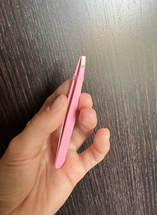 NOWA! pęseta prosta do regulacji brwi