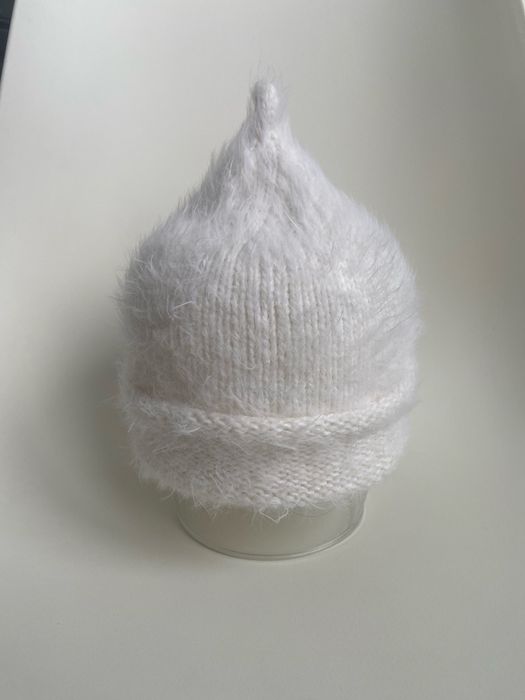 Шапка  с пипкой, докер