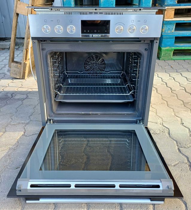 Встраиваемая духовка с индукционной поверхностью Бош Bosch HEA578BS1