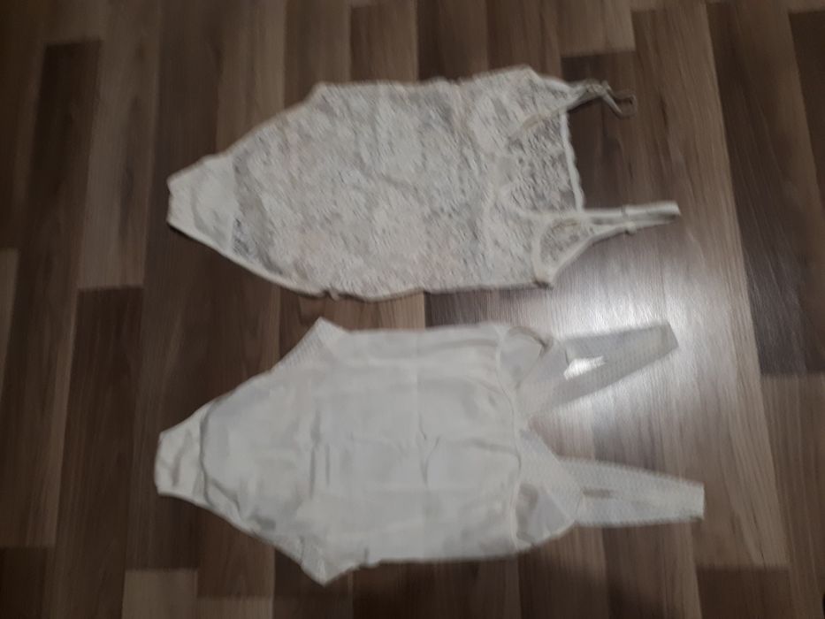 Sprzedam 2 sztuki body