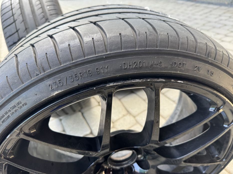 Sprzedam felgi z oponami do audi s3