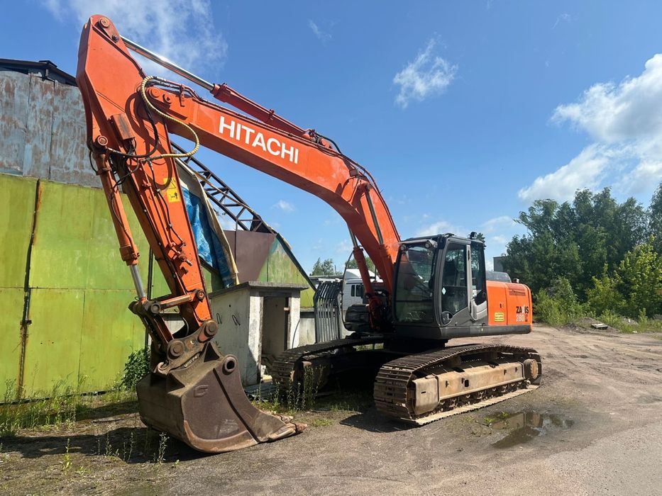 Продажа экскаватора  Hitschi ZX280 LC-5 2010 год