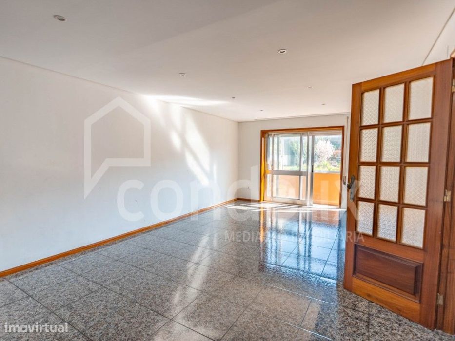 T3 para venda em S. Cosme, Gondomar