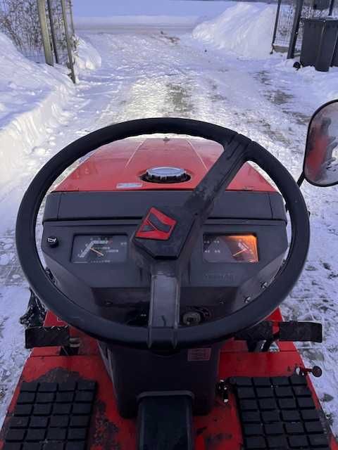 Minitraktor traktorek japoński yanmar ke3 4x4