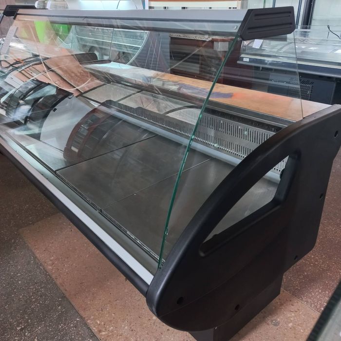 Витрина холодильная РОСС. 1.3 м. и 1.6 метра