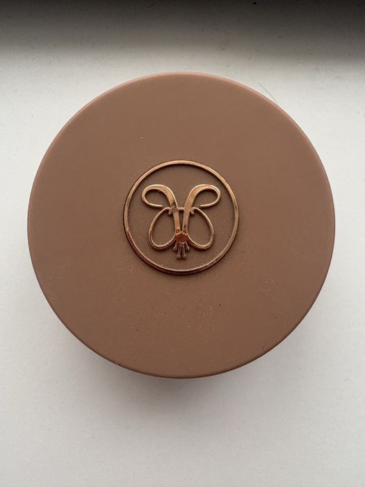 Anastasia Beverly Hills kremowy bronzer