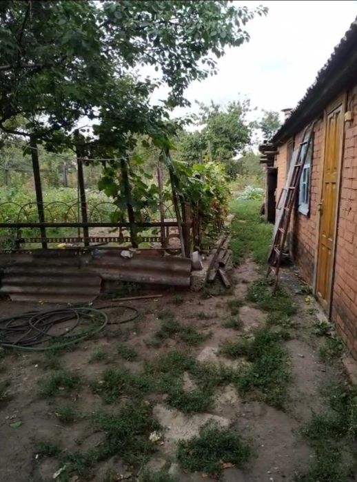 Продам затишний будинок