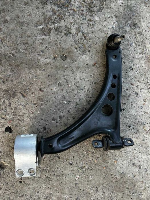 Важіль Insignia B,Regal,Malibu 84362535,84376572,23421069,84362534