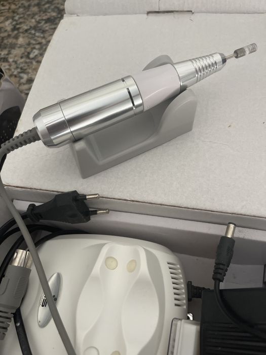 Maquina de broca de unhas